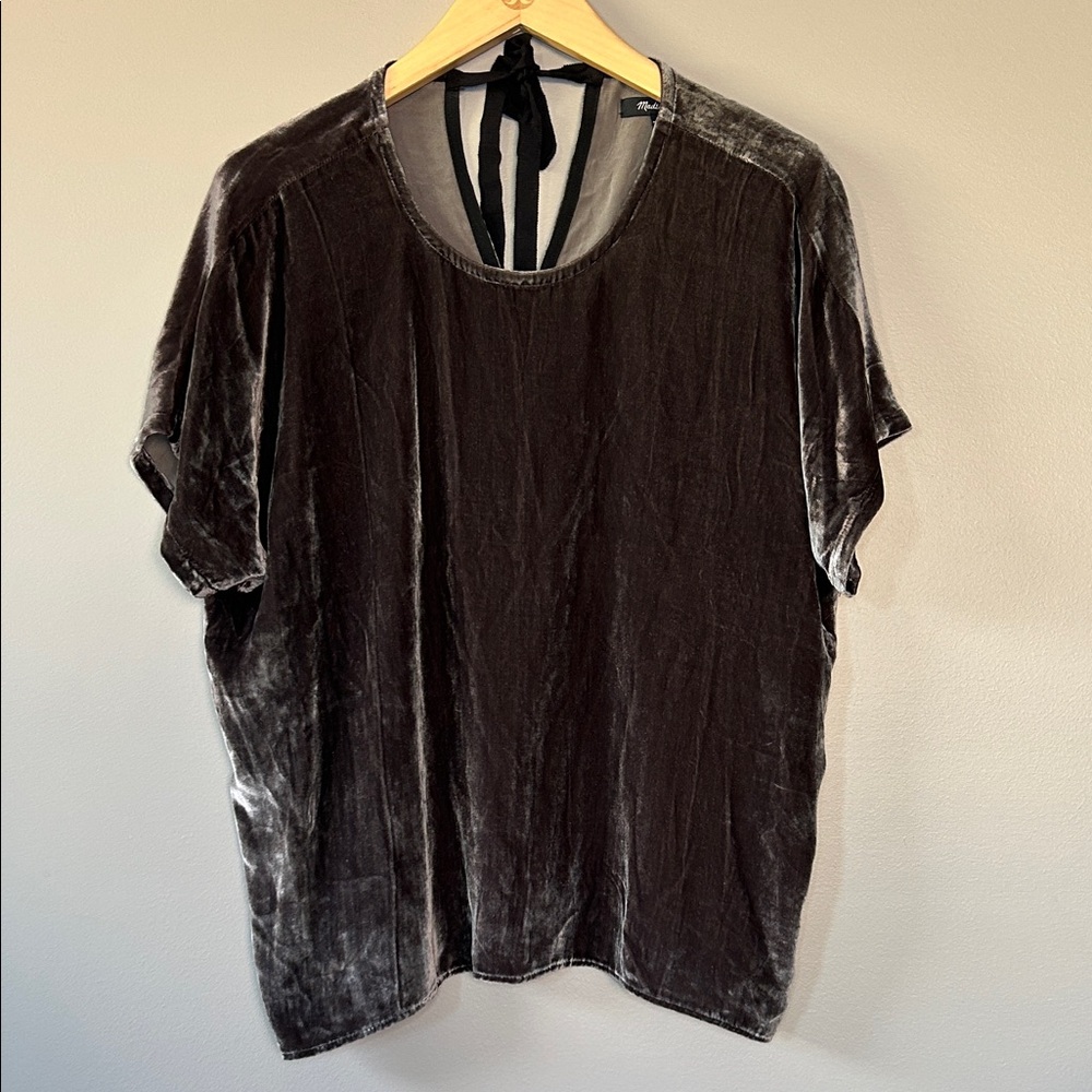 Madewell Velvet Silk Bow Back Ribbon Top Size Small Charcoal Grey Taupe‎ Black